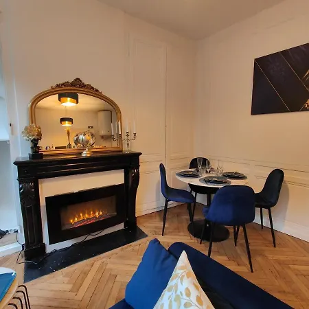 Appart'homecity - Marne 1850 Apartment