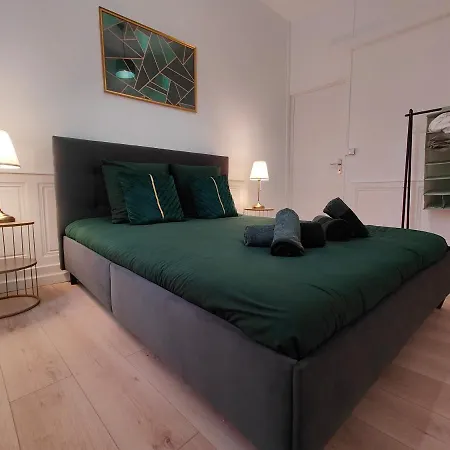 Appart'homecity - Marne 1850 Apartment *