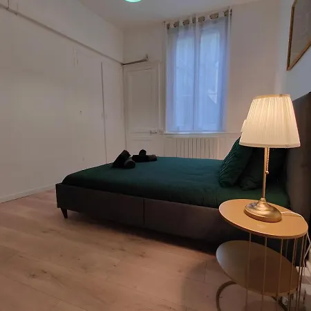 Appart'homecity - Marne 1850 *