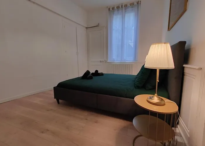 Appart'homecity - Marne 1850 *