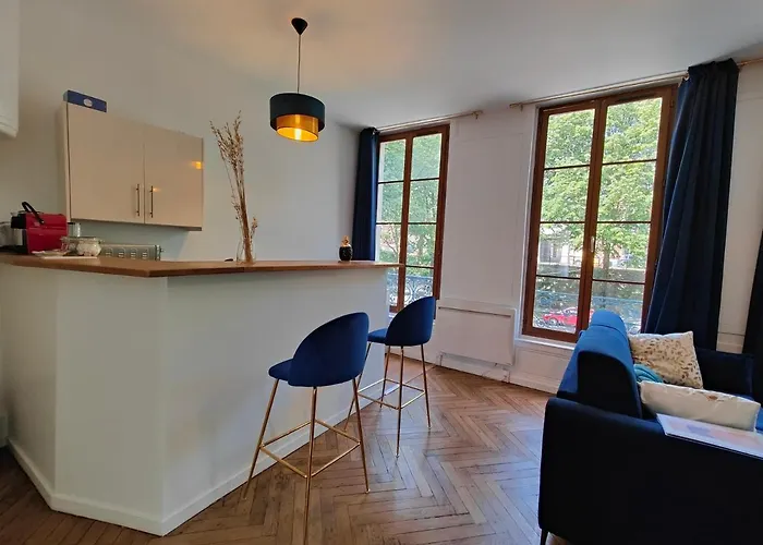 Appart'homecity - Marne 1850 Apartment *